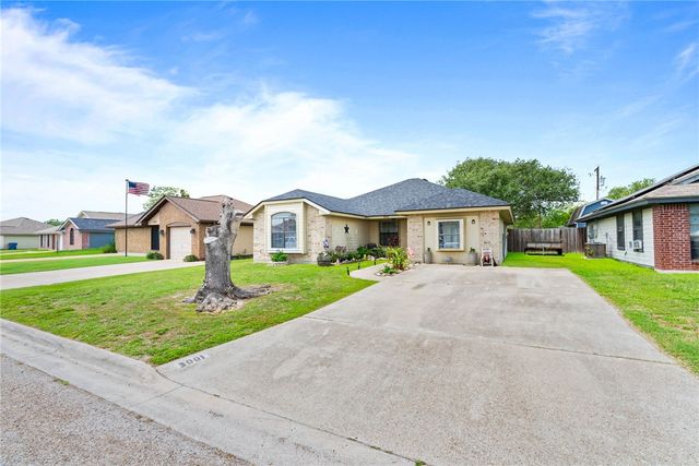 3001 Todd Circ, Ingleside, TX 78362