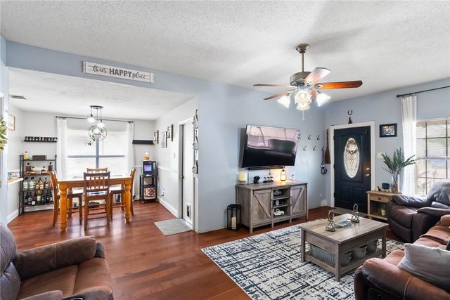 3001 Todd Circ, Ingleside, TX 78362