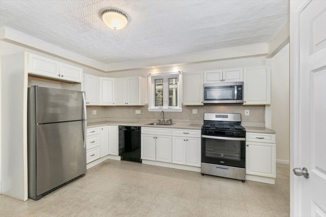 335 Salem Street 2, Medford, MA 02155