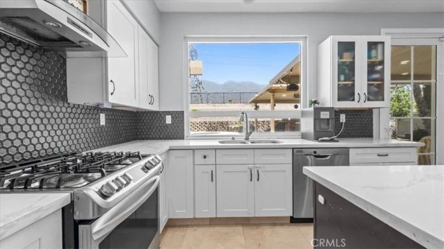 14062 Crestline Place, Rancho Cucamonga, CA 91739