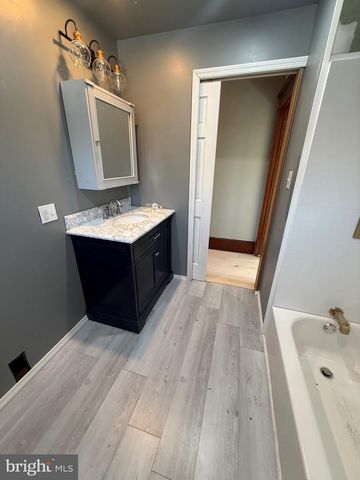 201 BROAD STREET, Ashland, PA 17921