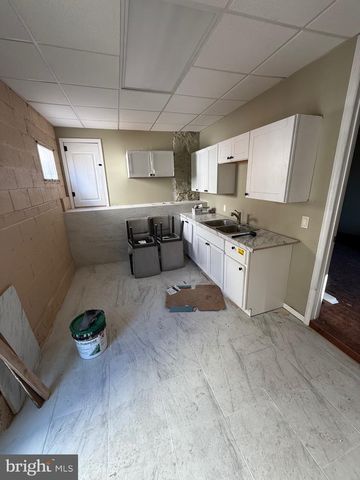 201 BROAD STREET, Ashland, PA 17921