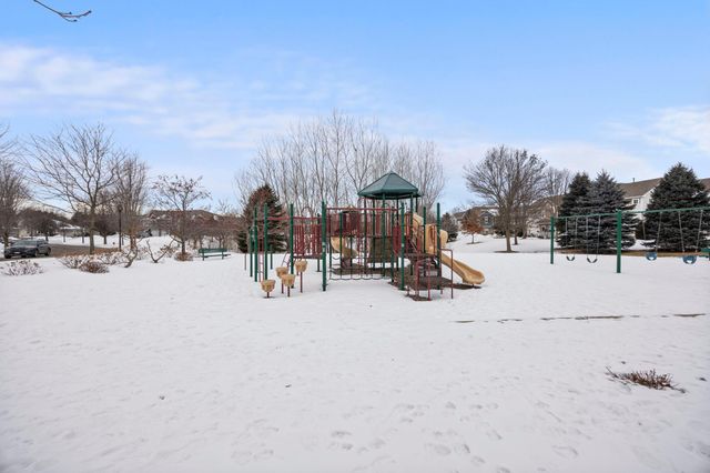 3451 White Pine Way, Stillwater, MN 55082