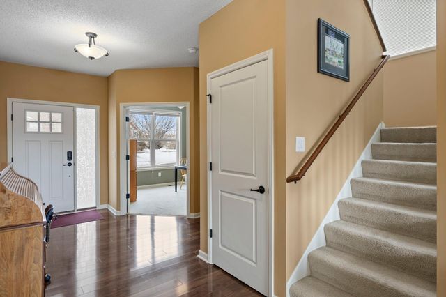 3451 White Pine Way, Stillwater, MN 55082