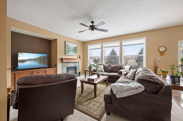 3451 White Pine Way, Stillwater, MN 55082