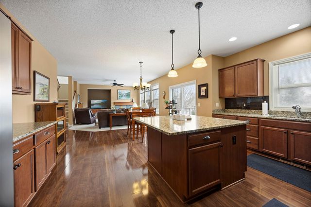 3451 White Pine Way, Stillwater, MN 55082