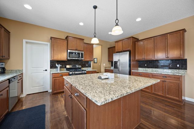 3451 White Pine Way, Stillwater, MN 55082