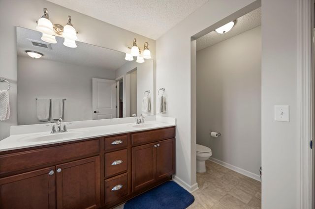 3451 White Pine Way, Stillwater, MN 55082