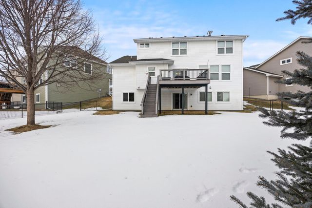 3451 White Pine Way, Stillwater, MN 55082
