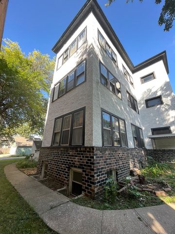 672 19th Street, Des Moines, IA 50314