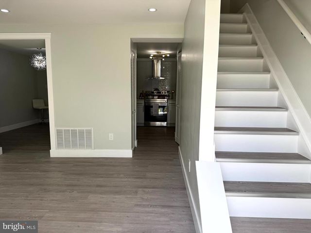 701 SHORE DR, Joppa, MD 21085