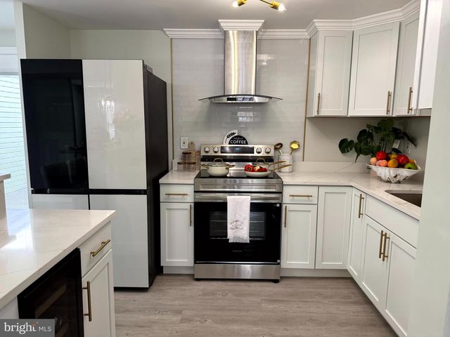 701 SHORE DR, Joppa, MD 21085