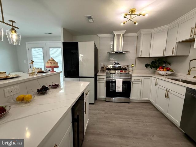 701 SHORE DR, Joppa, MD 21085