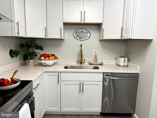 701 SHORE DR, Joppa, MD 21085