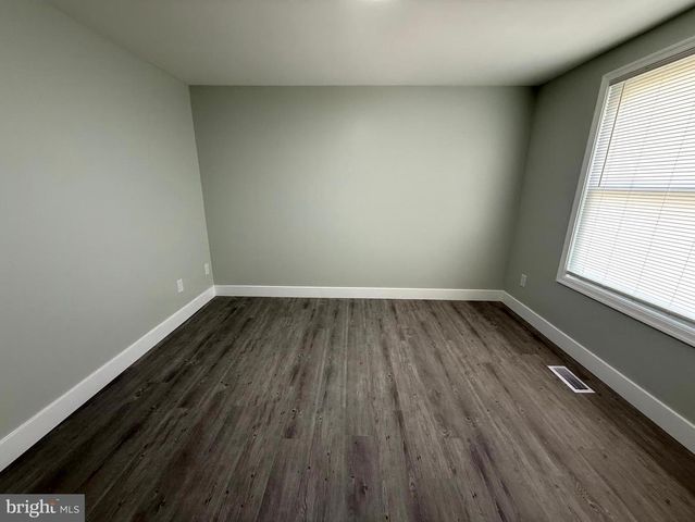 701 SHORE DR, Joppa, MD 21085