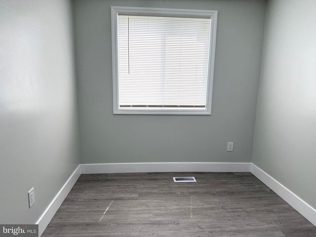 701 SHORE DR, Joppa, MD 21085