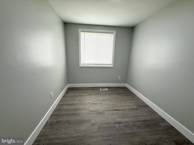 701 SHORE DR, Joppa, MD 21085