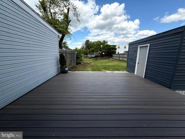 701 SHORE DR, Joppa, MD 21085