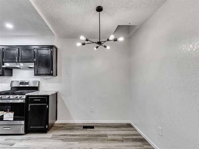 817 NW 137th Street, Edmond, OK 73013