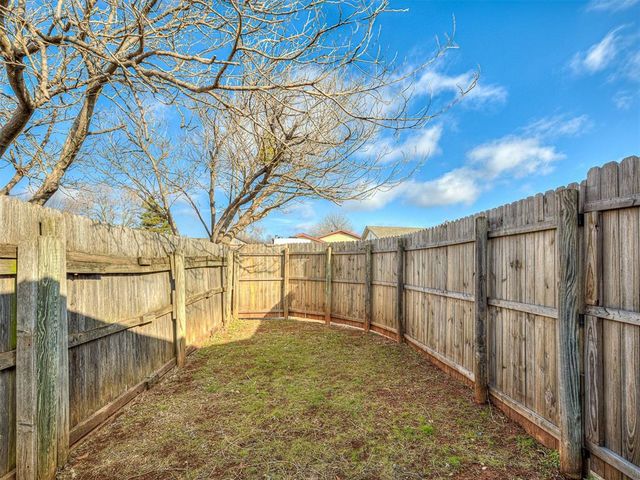 817 NW 137th Street, Edmond, OK 73013