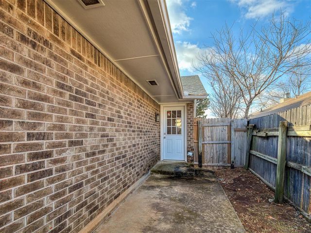 817 NW 137th Street, Edmond, OK 73013