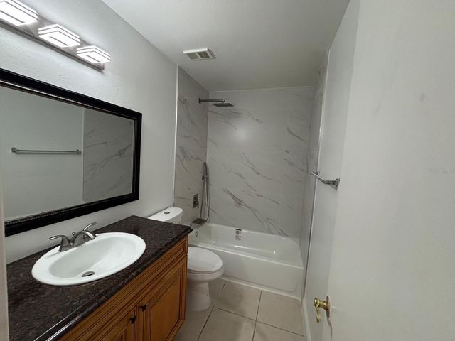 3038 PARKWAY BOULEVARD 208, Kissimmee, FL 34747