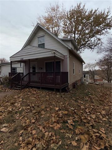 1224 N 8th Street, St Joseph, MO 64501