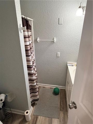 1224 N 8th Street, St Joseph, MO 64501