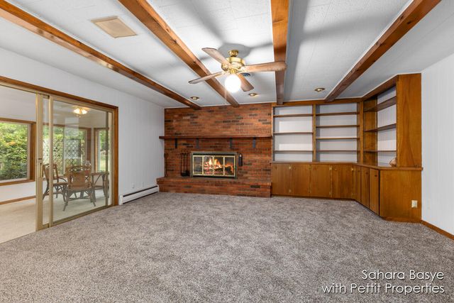 15 Birch Hill Drive, Battle Creek, MI 49015