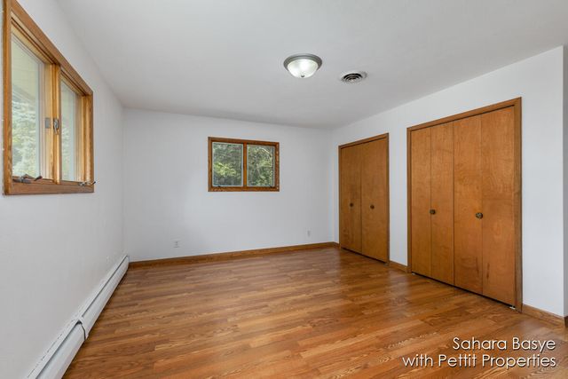 15 Birch Hill Drive, Battle Creek, MI 49015