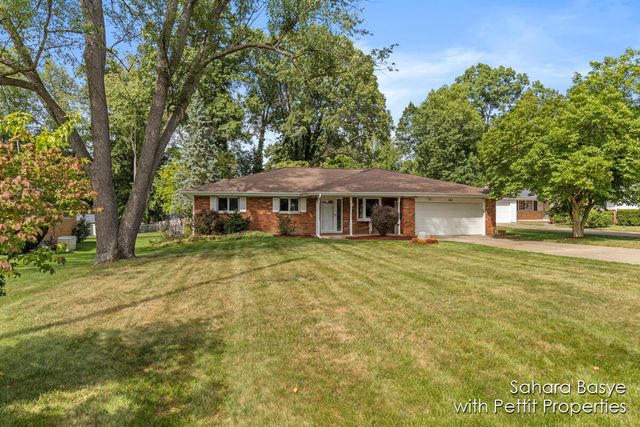 15 Birch Hill Drive, Battle Creek, MI 49015