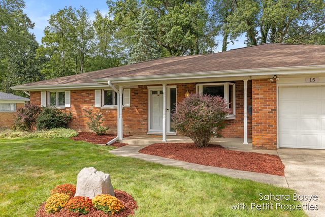 15 Birch Hill Drive, Battle Creek, MI 49015