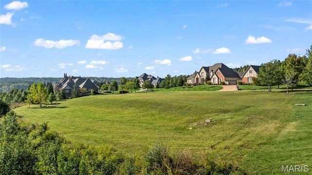 310 Wardenburg Farms Drive, Wildwood, MO 63005