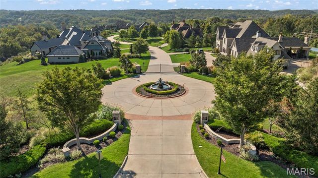 310 Wardenburg Farms Drive, Wildwood, MO 63005