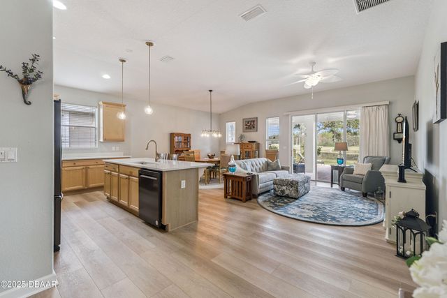 1128 Champions Drive, Daytona Beach, FL 32124