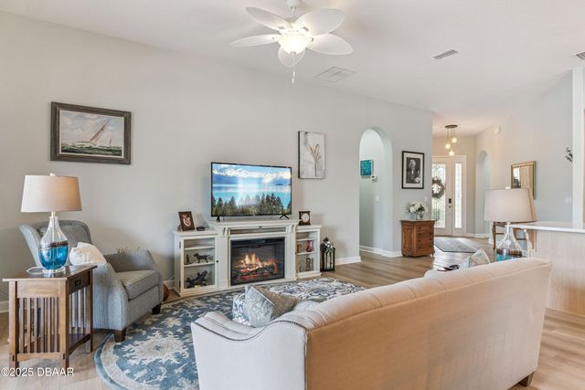 1128 Champions Drive, Daytona Beach, FL 32124