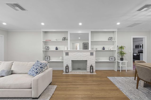1714 N PALMWAY, Lake Worth Beach, FL 33460