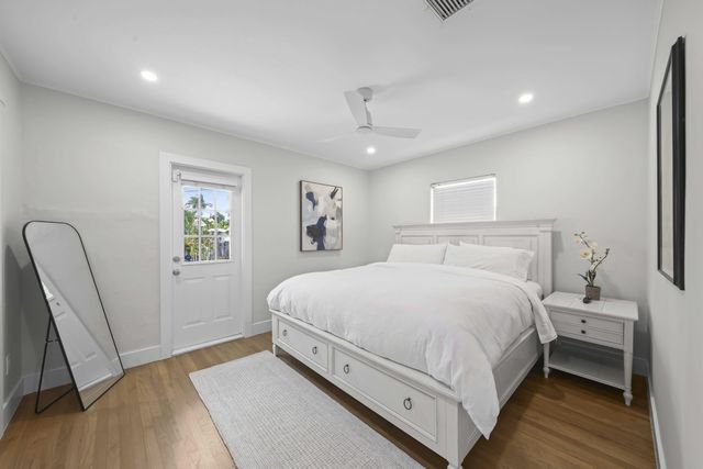 1714 N PALMWAY, Lake Worth Beach, FL 33460
