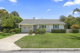 1714 N PALMWAY, Lake Worth Beach, FL 33460