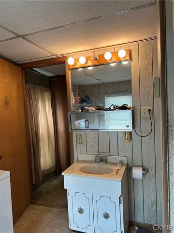 34 Lincoln Street, Auburn, NY 13021