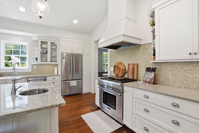 1220 Middle Street, Sullivans Island, SC 29482