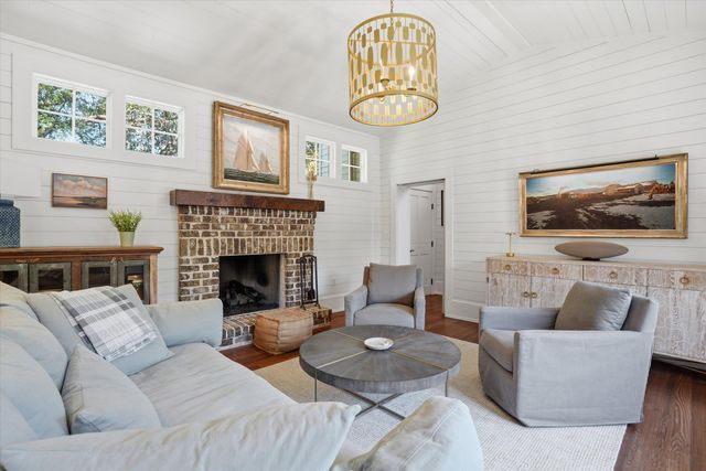 1220 Middle Street, Sullivans Island, SC 29482