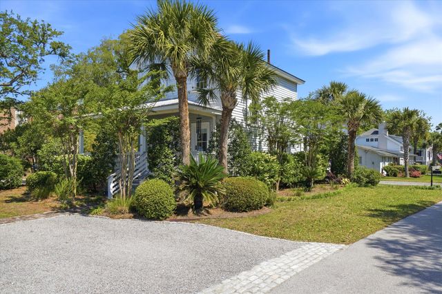 1220 Middle Street, Sullivans Island, SC 29482
