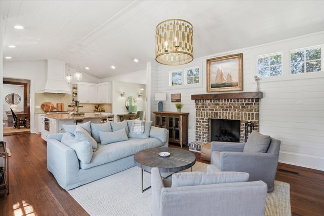 1220 Middle Street, Sullivans Island, SC 29482