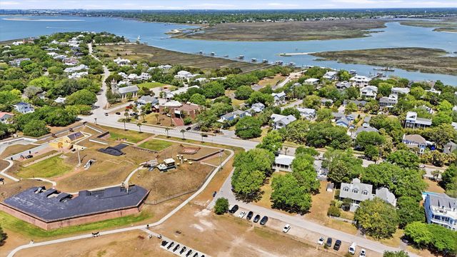 1220 Middle Street, Sullivans Island, SC 29482