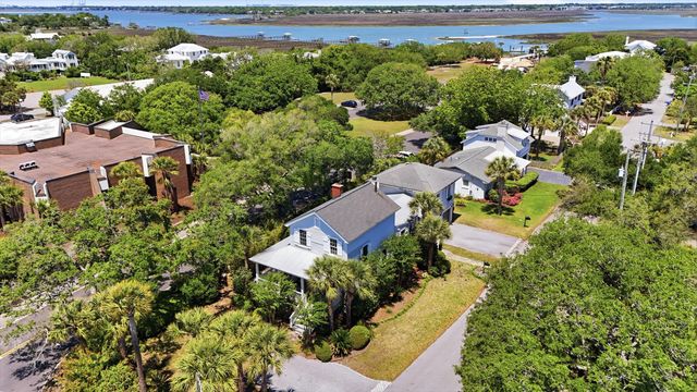 1220 Middle Street, Sullivans Island, SC 29482