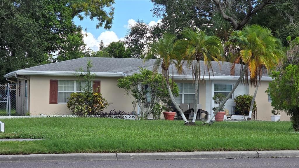 5490 DR MARTIN LUTHER KING JR STREET S, St Petersburg, FL 33705