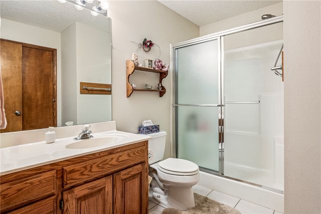 14 Singleton Drive, Bella Vista, AR 72715