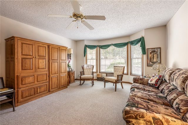 14 Singleton Drive, Bella Vista, AR 72715