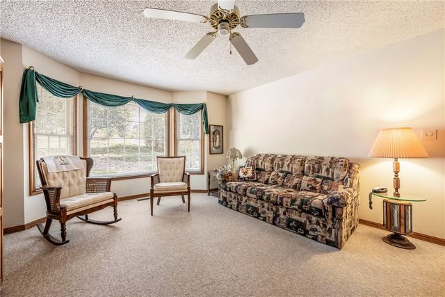 14 Singleton Drive, Bella Vista, AR 72715